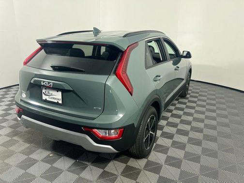 2025 Kia Niro Touring