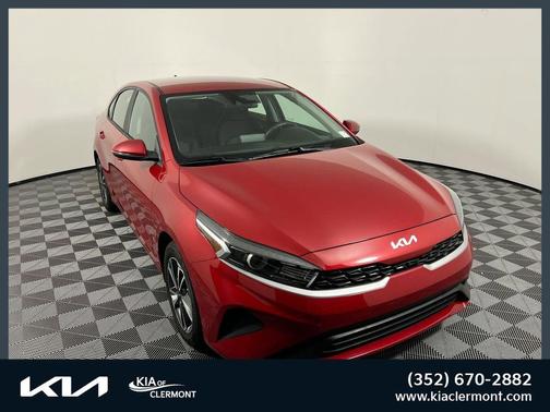 Currant Red 2024 Kia Forte LXS
