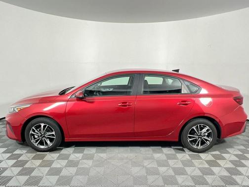 Currant Red 2024 Kia Forte LXS