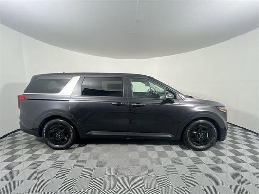 2026 Kia Carnival LX