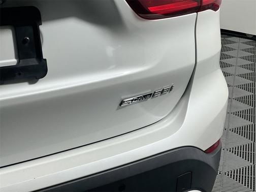 2021 BMW X1 sDrive28i