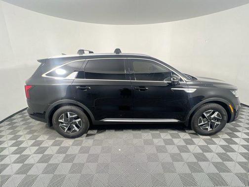 2022 Kia Sorento Hybrid S