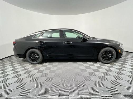 Aurora Black Pearl 2026 Kia K5 LXS FWD
