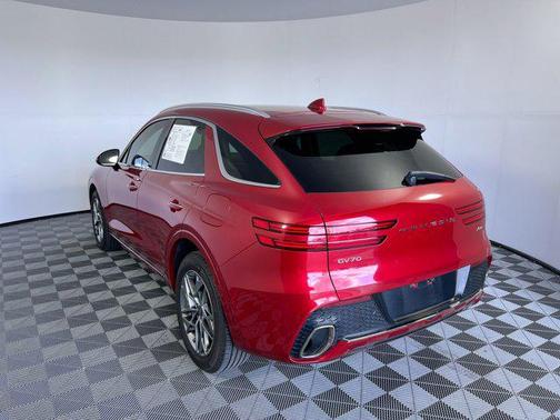 Mauna Red 2025 Genesis GV70 2.5T AWD
