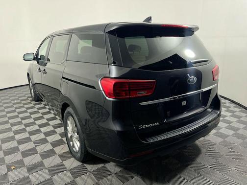2019 Kia Sedona L