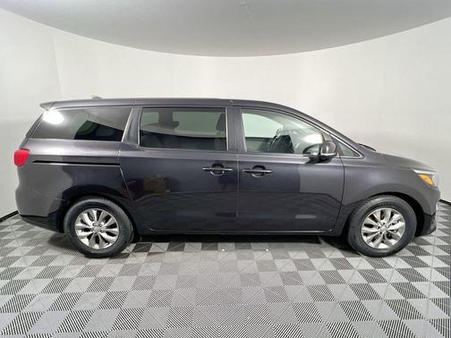 2019 Kia Sedona L