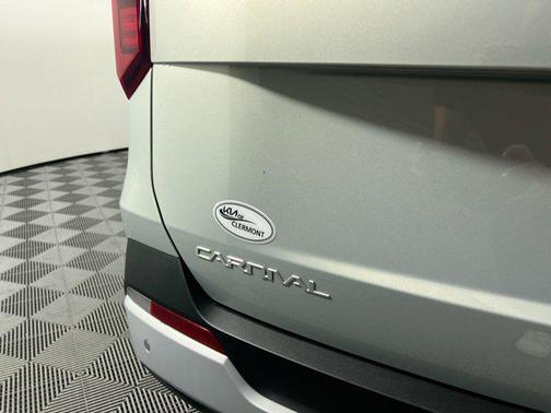 Ivory Silver 2026 Kia Carnival EX