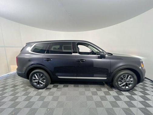 2025 Kia Telluride LX