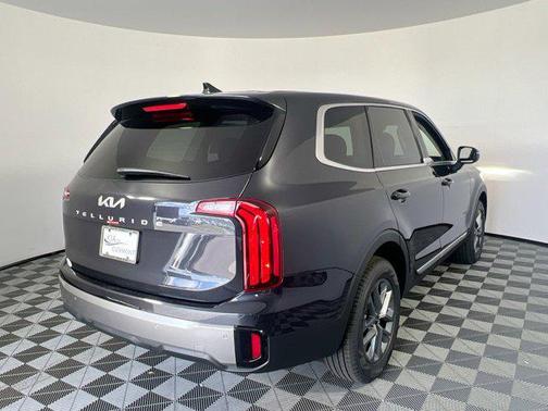 2025 Kia Telluride LX
