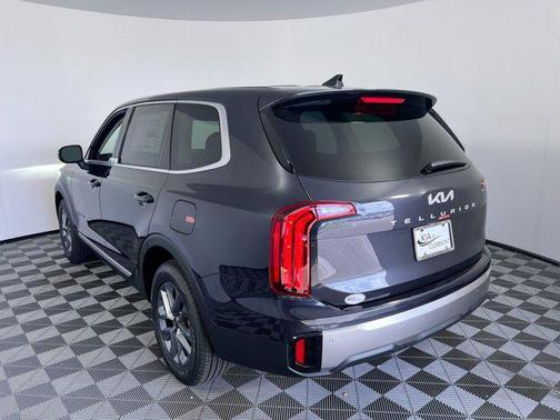 2025 Kia Telluride LX