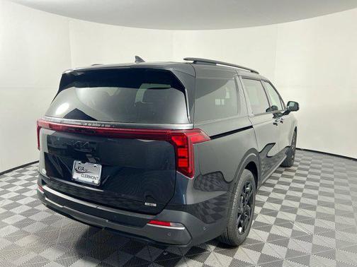 2025 Kia Carnival Hybrid SX