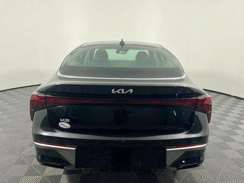 2025 Kia K5 EX