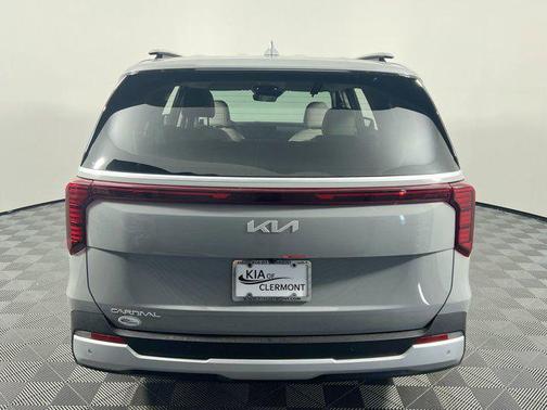 2025 Kia Carnival EX
