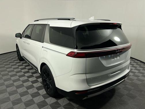 2024 Kia Carnival SX Prestige