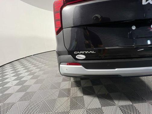 2025 Kia Carnival Hybrid EX