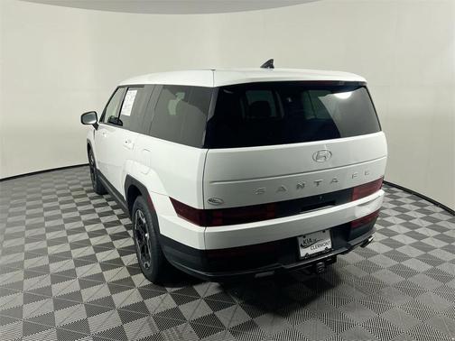 2025 Hyundai SANTA FE SE