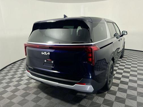 2026 Kia Carnival LX