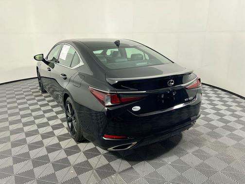 2022 Lexus ES 350 F Sport