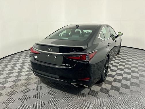 2022 Lexus ES 350 F Sport