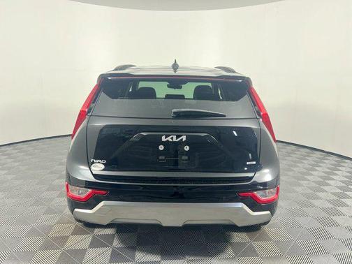2024 Kia Niro Touring