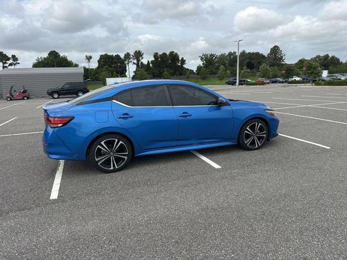Electric Blue Metallic 2022 Nissan Sentra SR