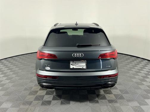2025 Audi Q5 45 S line Premium