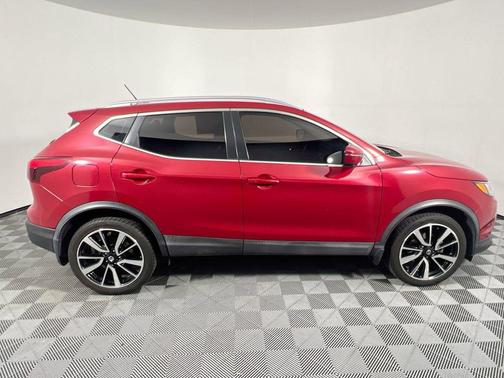 2017 Nissan Rogue Sport SL