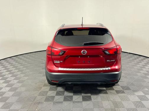 2017 Nissan Rogue Sport SL