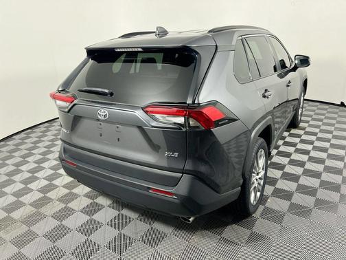 Magnetic Gray Metallic 2023 Toyota RAV4 XLE Premium