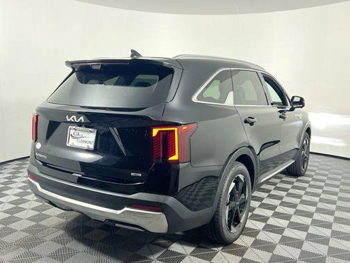 2025 Kia Sorento Hybrid EX