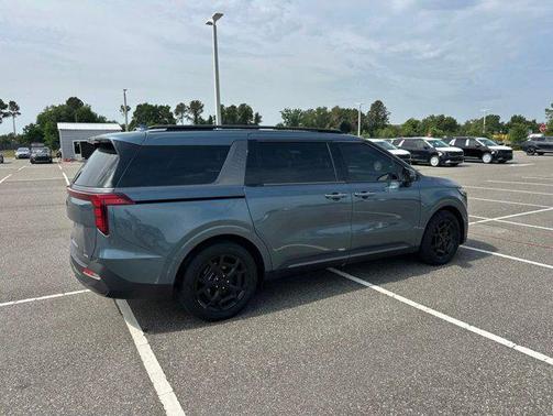 Astra Blue 2025 Kia Carnival Hybrid SX