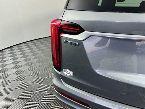 2023 Cadillac XT6 Premium Luxury FWD