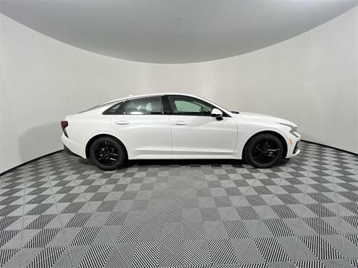2026 Kia K5 LXS