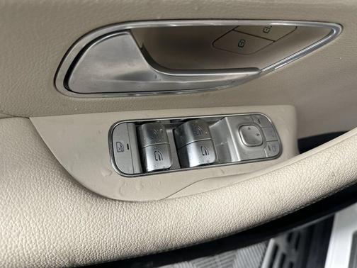 Polar White 2023 Mercedes-Benz GLE 450 4MATIC