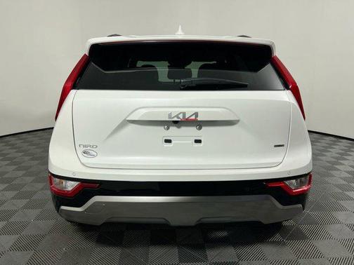 2024 Kia Niro EX