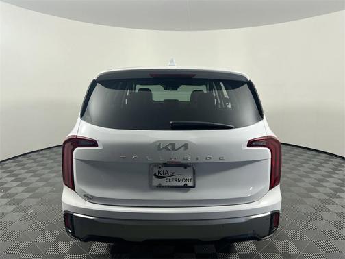 2025 Kia Telluride LX