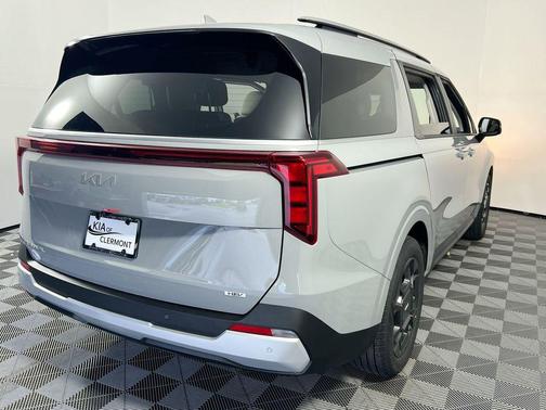 Ceramic Silver 2026 Kia Carnival Hybrid EX