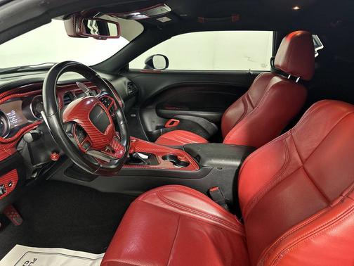Pitch Black Clearcoat 2021 Dodge Challenger GT