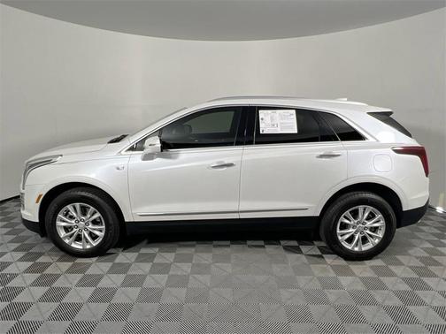 2022 Cadillac XT5 Luxury