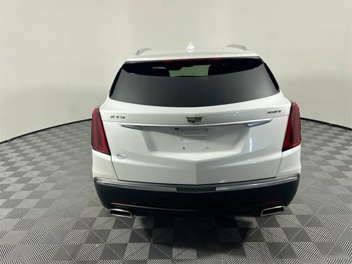 2022 Cadillac XT5 Luxury