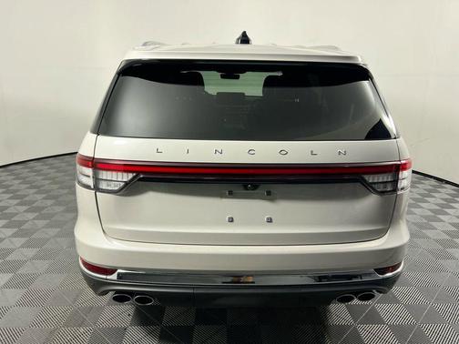 CERAMIC PEARL MET 3C 2025 Lincoln Aviator Reserve