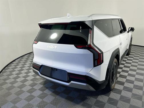 2026 Kia EV9 Land