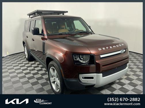 2023 Land Rover Defender 130 SE