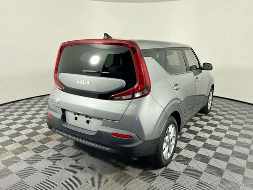 Steel Gray 2025 Kia Soul LX
