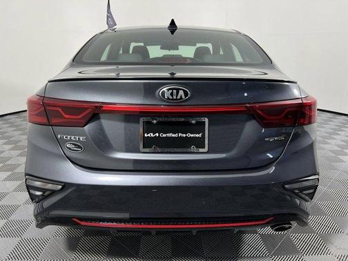Photo 4 of 35 of 2021 Kia Forte GT-Line