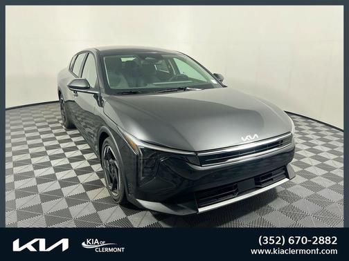 Interstellar Gray 2025 Kia K4 EX