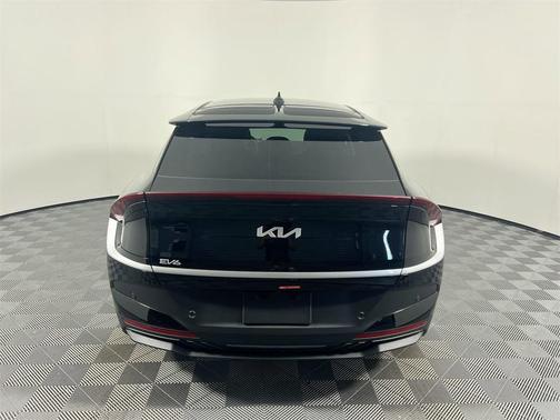 2025 Kia EV6 Light Long Range