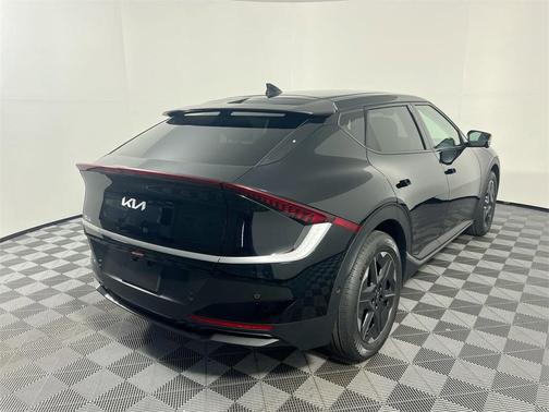 2025 Kia EV6 Light Long Range