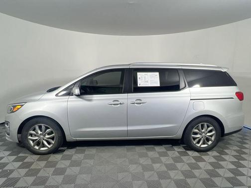 Silky Silver 2021 Kia Sedona EX