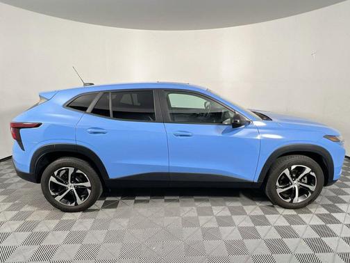 Fountain Blue 2024 Chevrolet Trax FWD 1RS